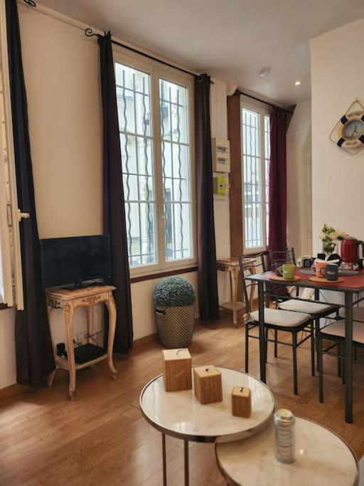 Logement Entier 2P Paris Exterior photo